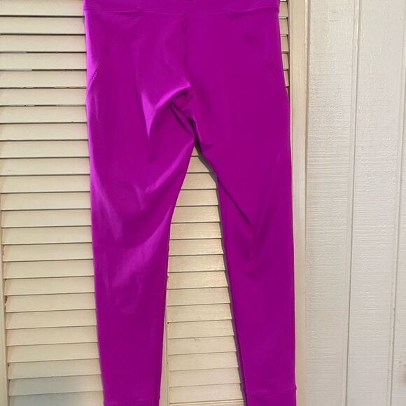 Pink Victoria Secret Yoga pants - Picture 7 of 9